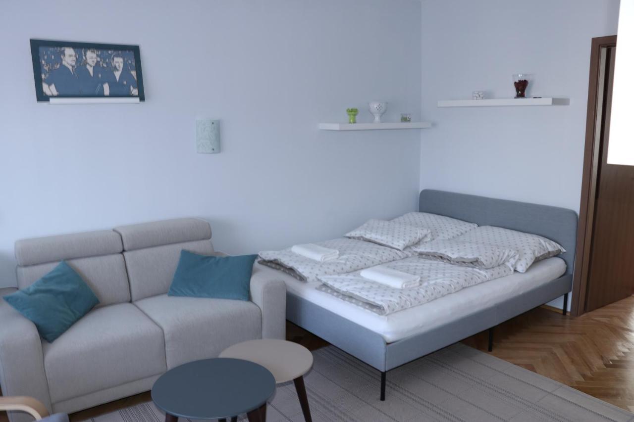 Apartamento Petofi Apartman Szeged Exterior foto